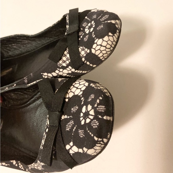 Dolce & Gabbana Black White Fabric Ballet Flats size EUR 37, US 6.5 - Picture 14 of 16